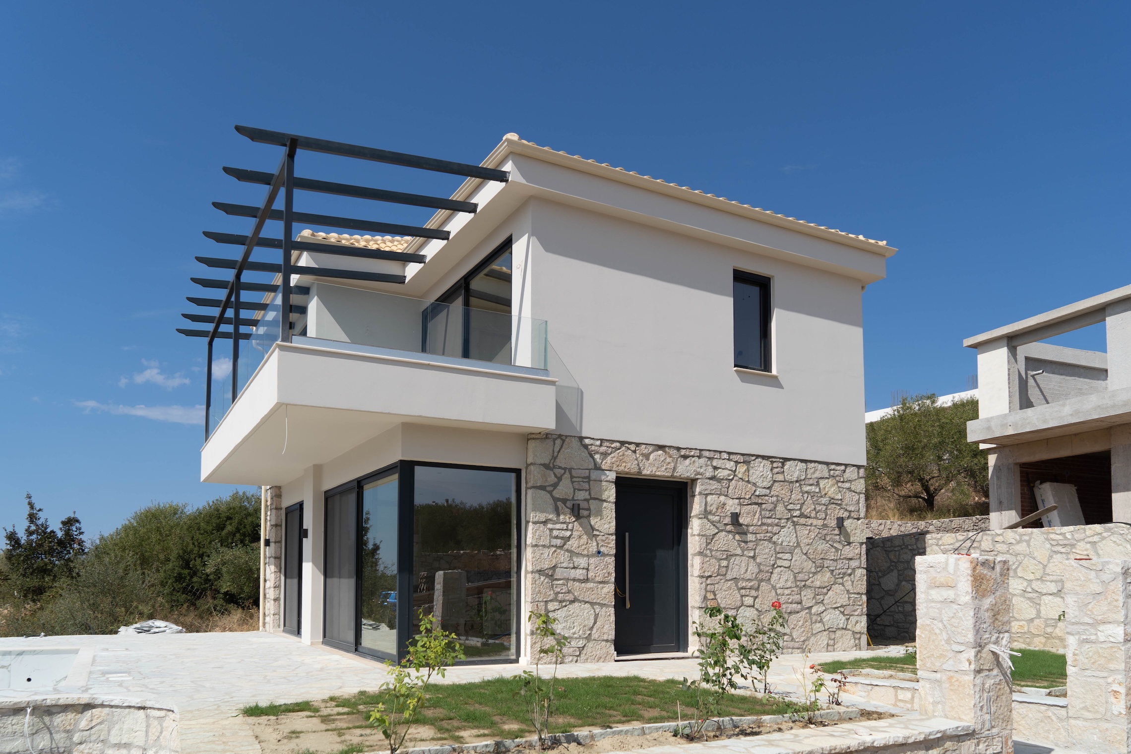 Villa in Central Greece - Image 2