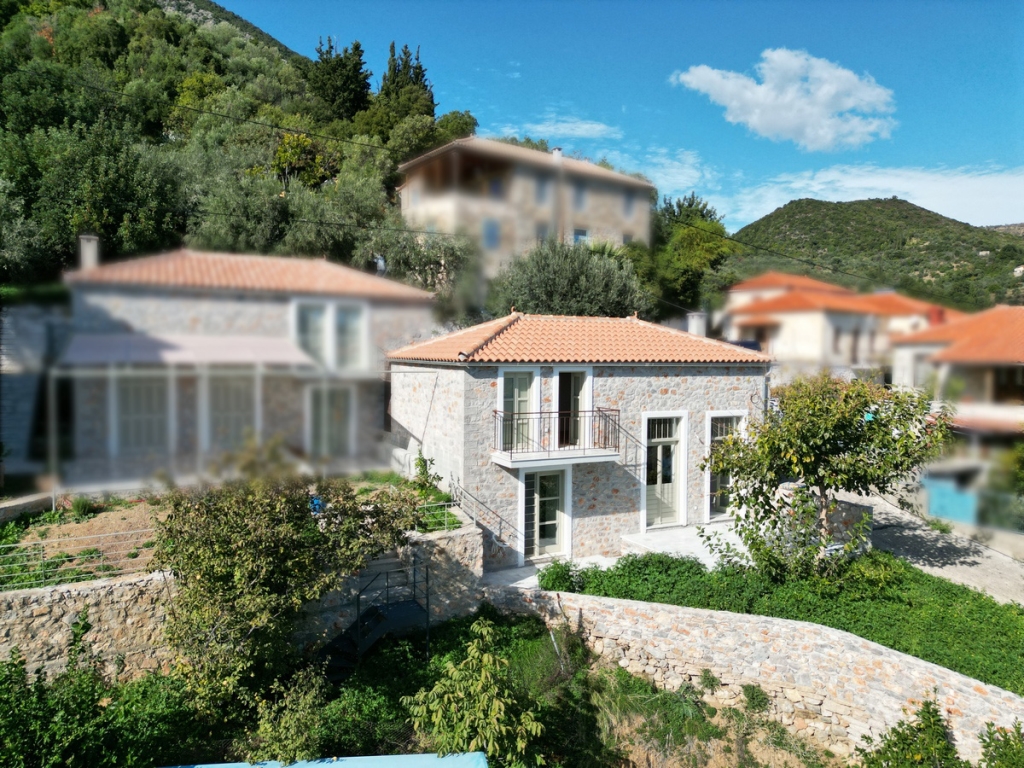 House in Pera Melana - view 1