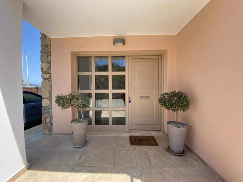 Villa in Ammoudara - view 1