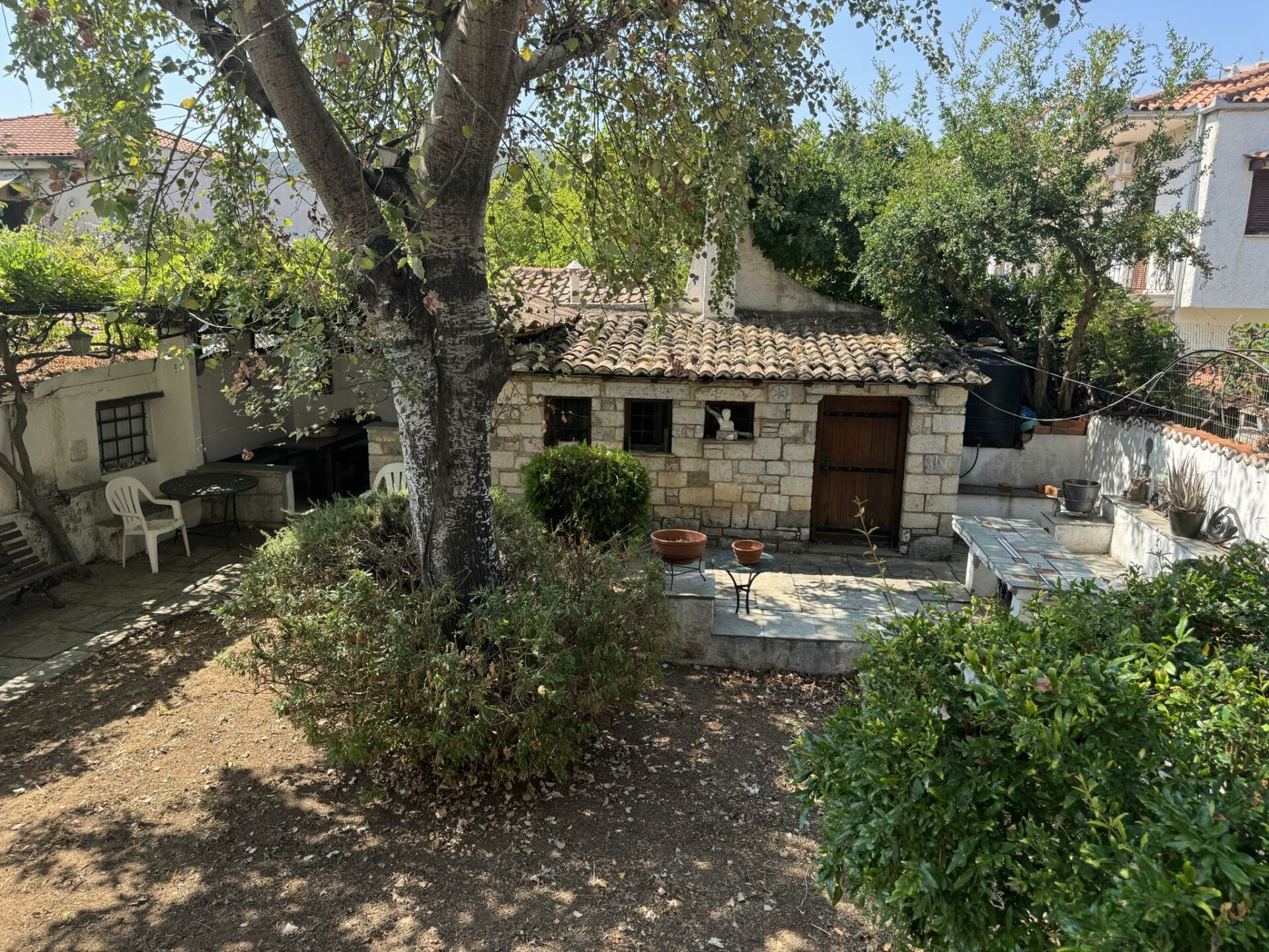 House in Amaliapolis - view 1