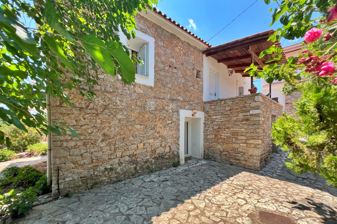 House in Khranoi - view 1