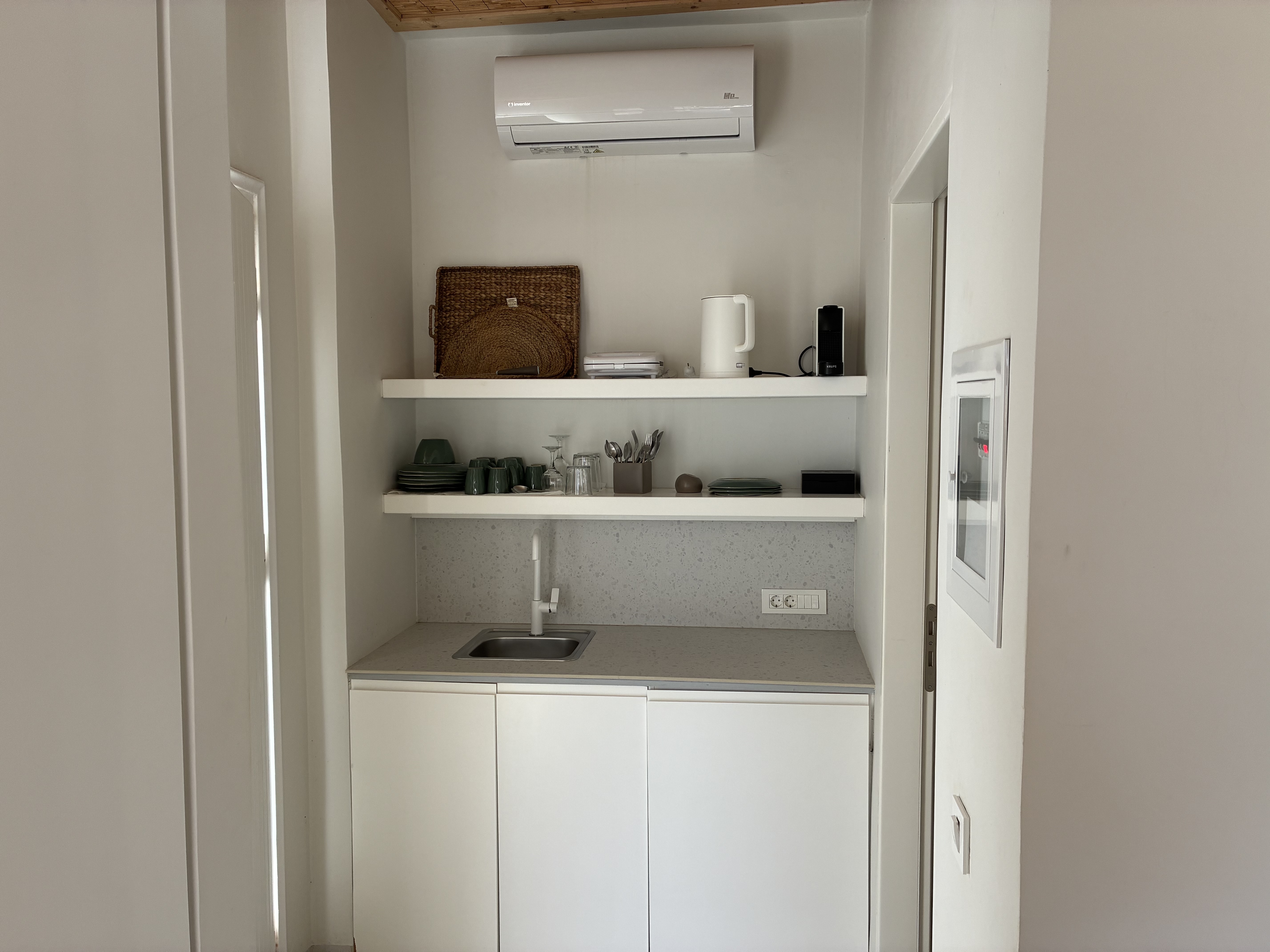 Apartment in Pogonia - view 1