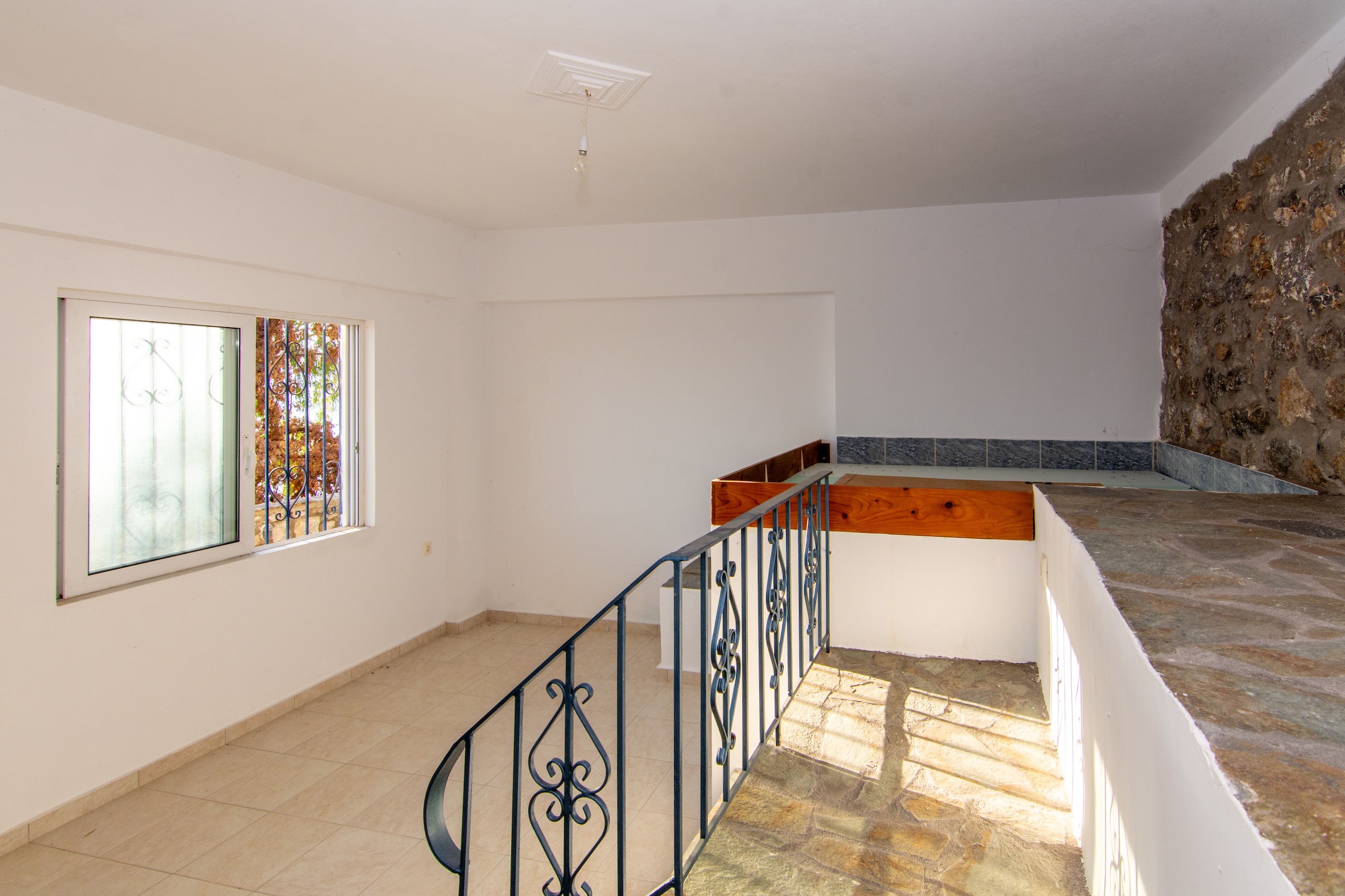 Villa in Kato Verga - view 1