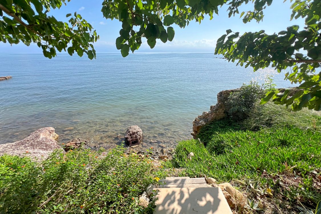 Elxis-At-Home-In-Greece_Waterfront_Modern_Villa_Nea-Koroni_41