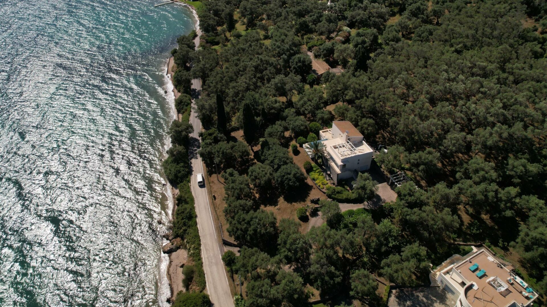 Elxis At Home in Greece Seafront Villa in Corfu5