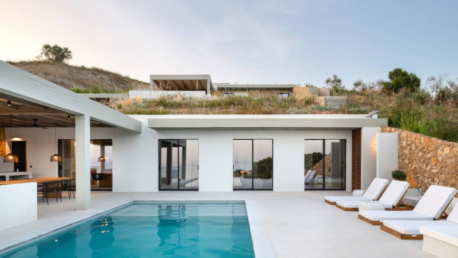 Elxis At Home in Greece Villa Leisure Gate13