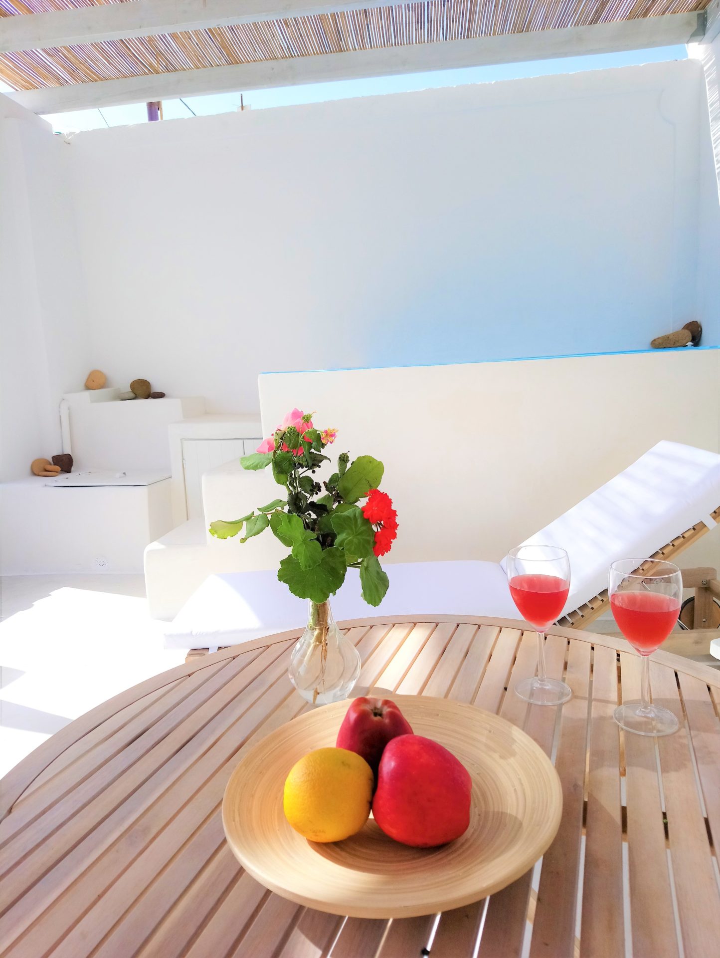 Elxis-at-Home-in-Greece_White_Washed_Home_in_Astypalaia5