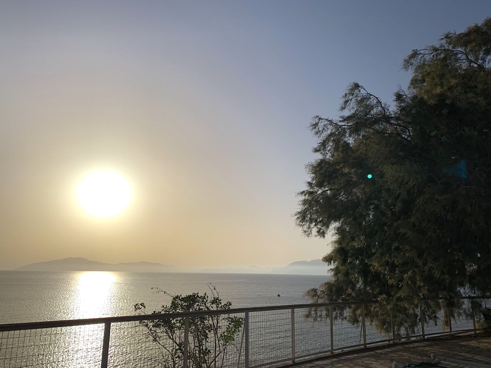 Elxis_At_home_in_Greece_Beachfront_Villa_Ikaros7 2