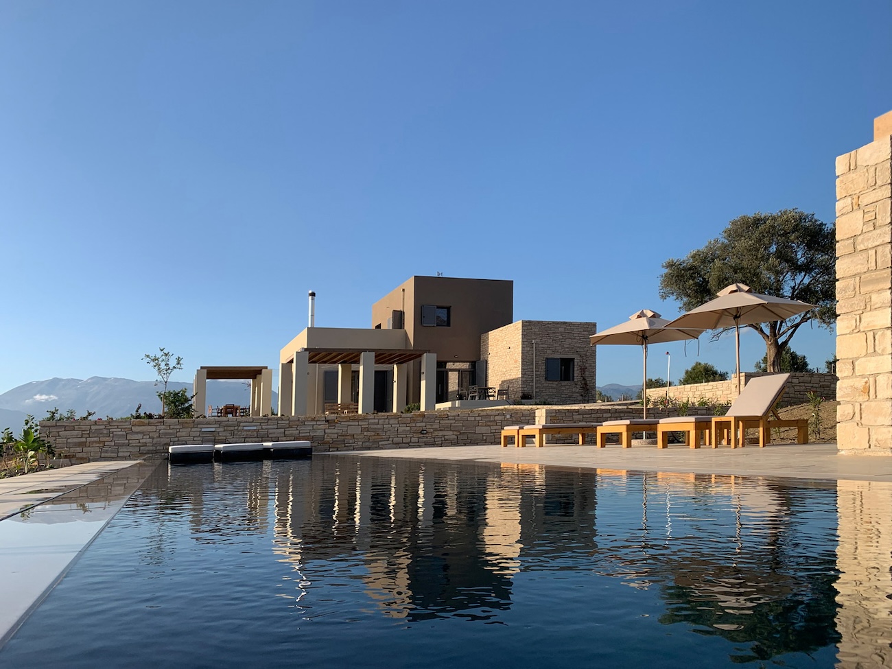 Stone House Crete | Stavropoulou Architects