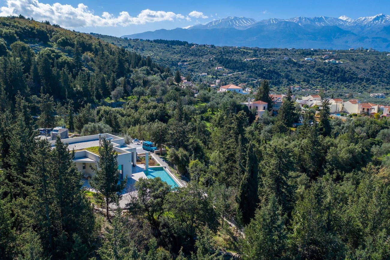 Transparent House, Zeropixel Architects