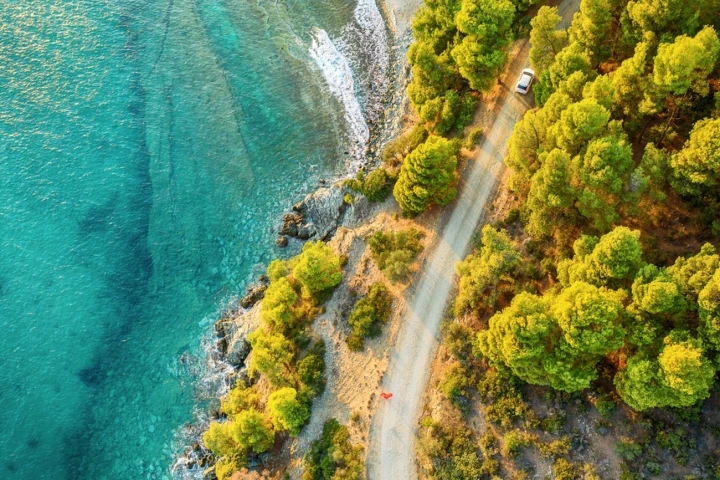 Halkidiki, Coastal Road