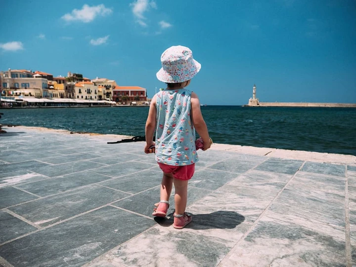 Crete, families