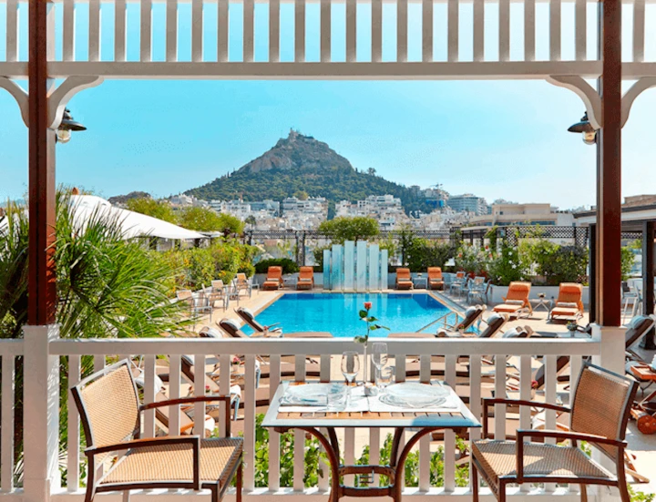 Pool Bar | © Hotel Grande Bretagne