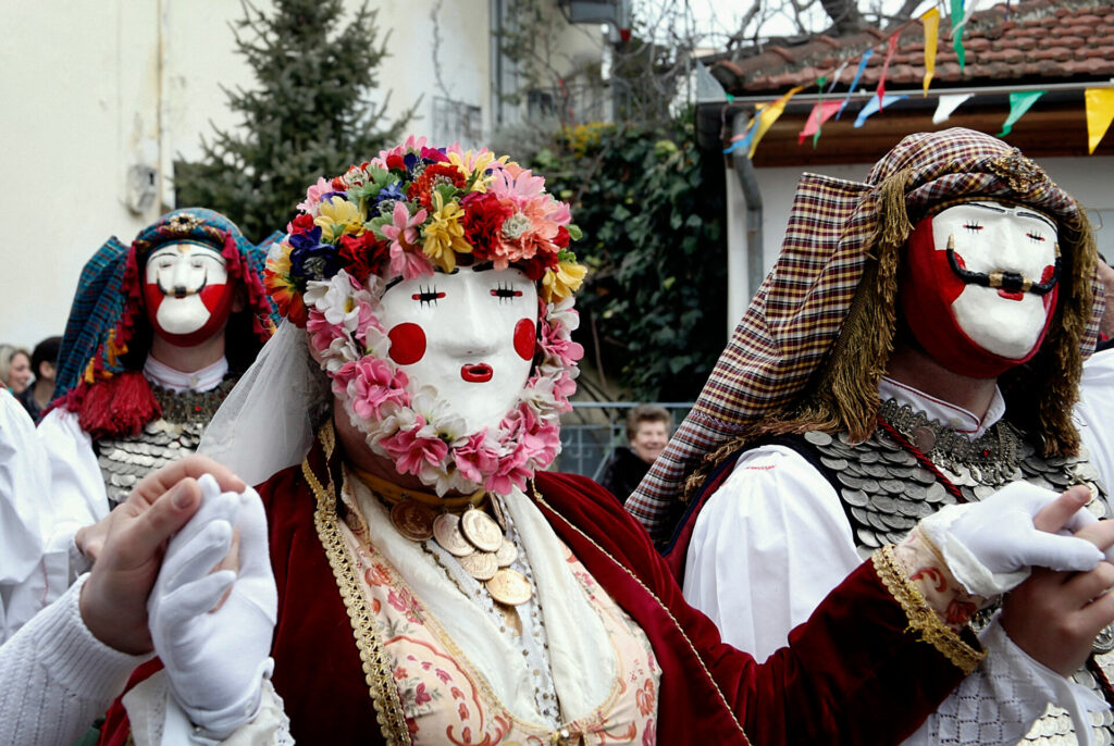 De Genitsari en Boules van het Carnaval van Naousa